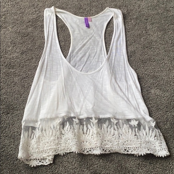 2/$20 LF Crop Tank - Picture 3 of 10